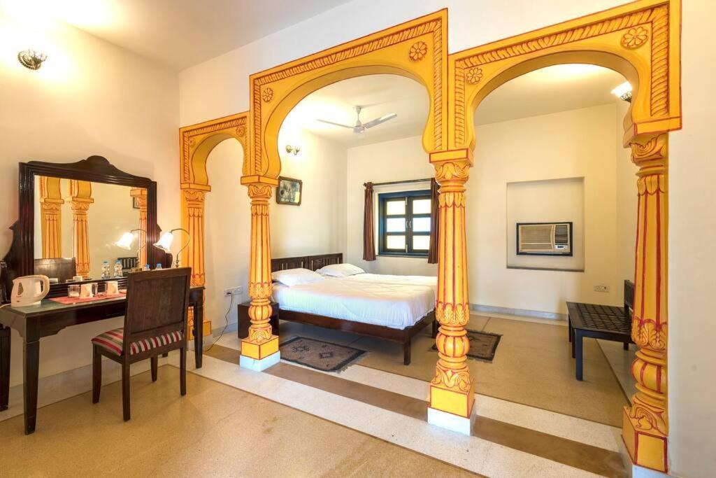 Haveli Kalwara - A Heritage Hotel Jaipur Dış mekan fotoğraf