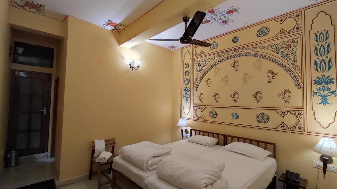 Haveli Kalwara - A Heritage Hotel Jaipur Dış mekan fotoğraf